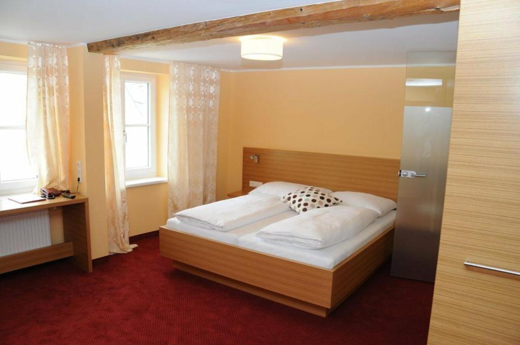 Hotel Stiegenwirt Шердинг Экстерьер фото